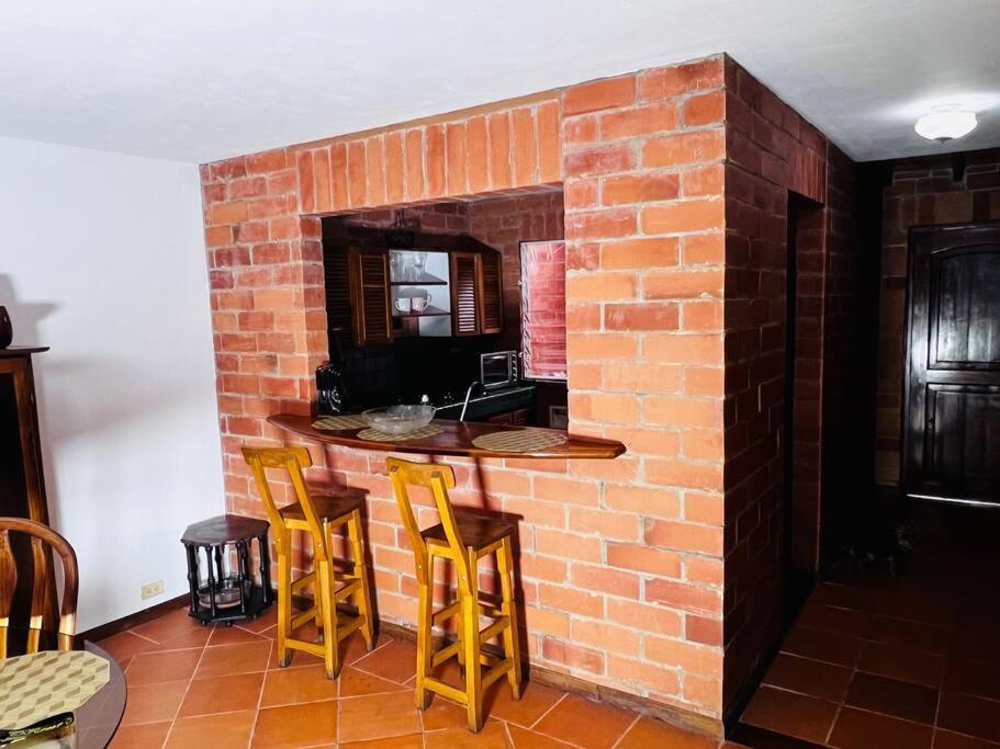 Villa Hermosa Casa , Con Parqueadero En Rionegro Cerca Al Aeropuerto Exterior foto