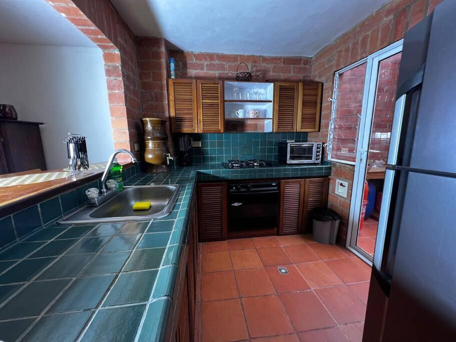 Villa Hermosa Casa , Con Parqueadero En Rionegro Cerca Al Aeropuerto Exterior foto
